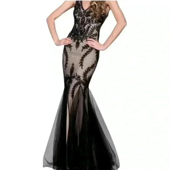 Cachet Dress Black & Nude Embroidered Lace & Mermaid size 2 - Picture 1 of 16